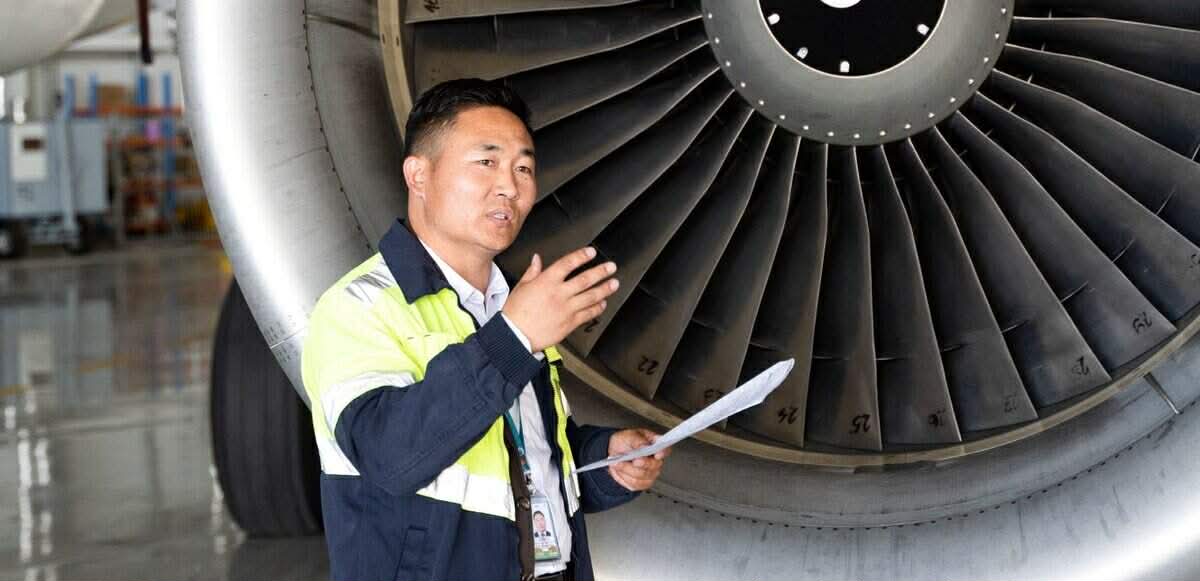 Онгоцны инженерийн эгэл түүх