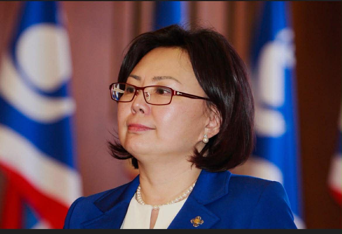 Шантарч үл болно: Төсөөллийн бус төлөөллийн ардчиллыг бүтээгч